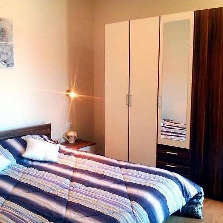 Apartment Maria - Comfortable Kaštela Buitenkant foto